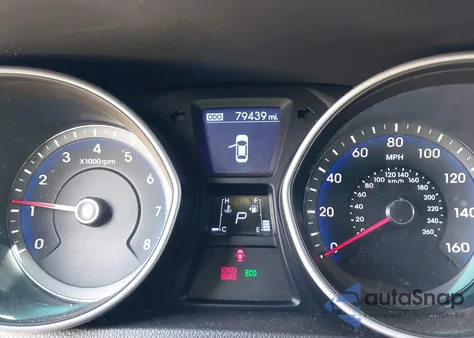 2016 Hyundai Elantra Gt z USA, uszkodzony, nr VIN KMHD35LHXGU304149